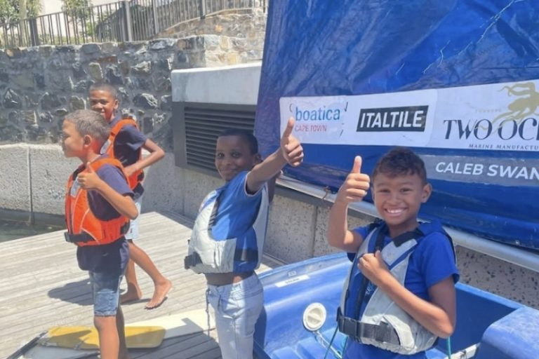 Read more about the article Blue Health, big dreams: why the sea matters for young people